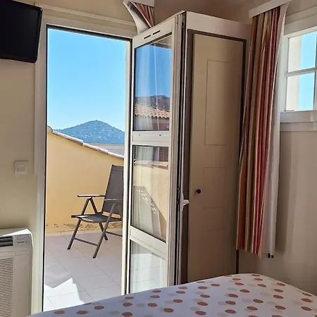 Duplex Vue Mer Des 2 Terrasses * Saint-Raphaël
